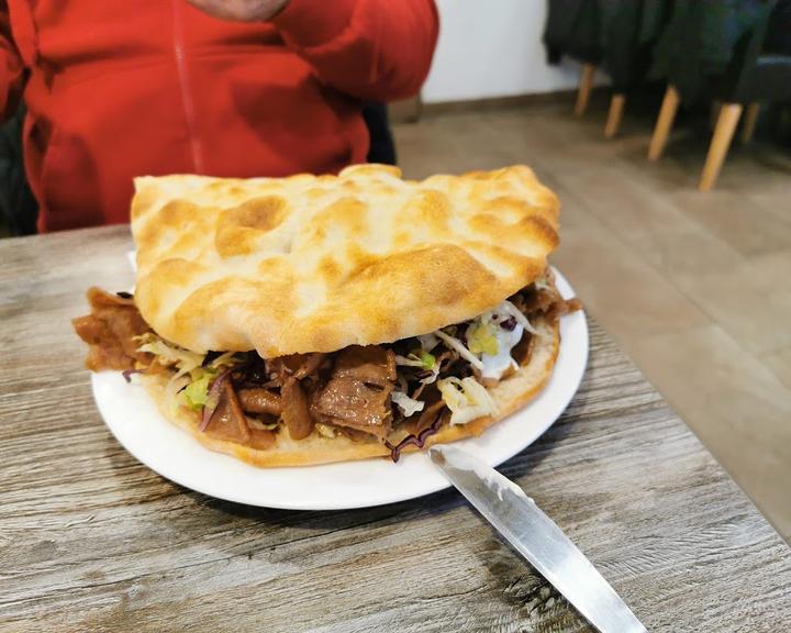 Enfes Döner Kebab